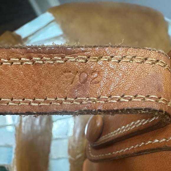 Vintage CELINE leather crossbody purse - Picture 9 of 13